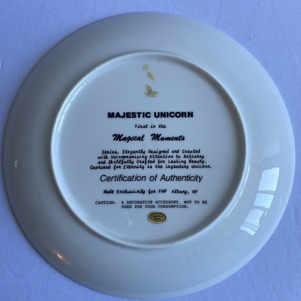 90’s Majestic Unicorn Plate Magical Moments - Picture 3 of 3